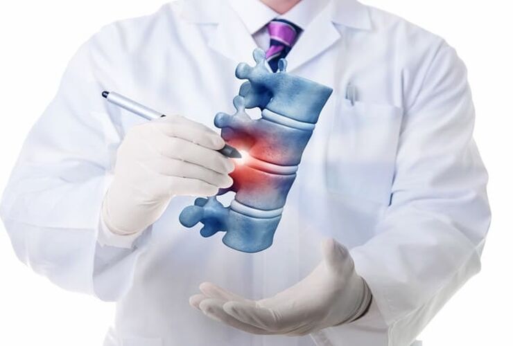 spinal injuries due to thoracic osteochondrosis